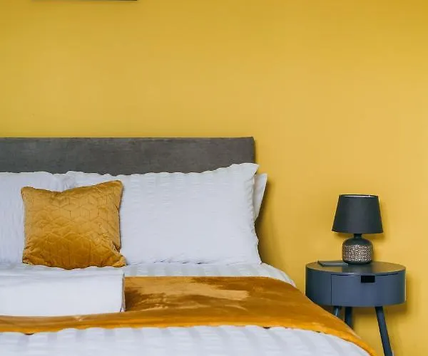 Skelton House - Fast Wi-fi - Work - Groups Leeds (West Yorkshire)