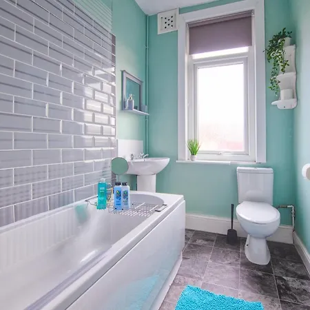 Skelton House - Fast Wi-fi - Work - Groups Semesterbostad Leeds (West Yorkshire)